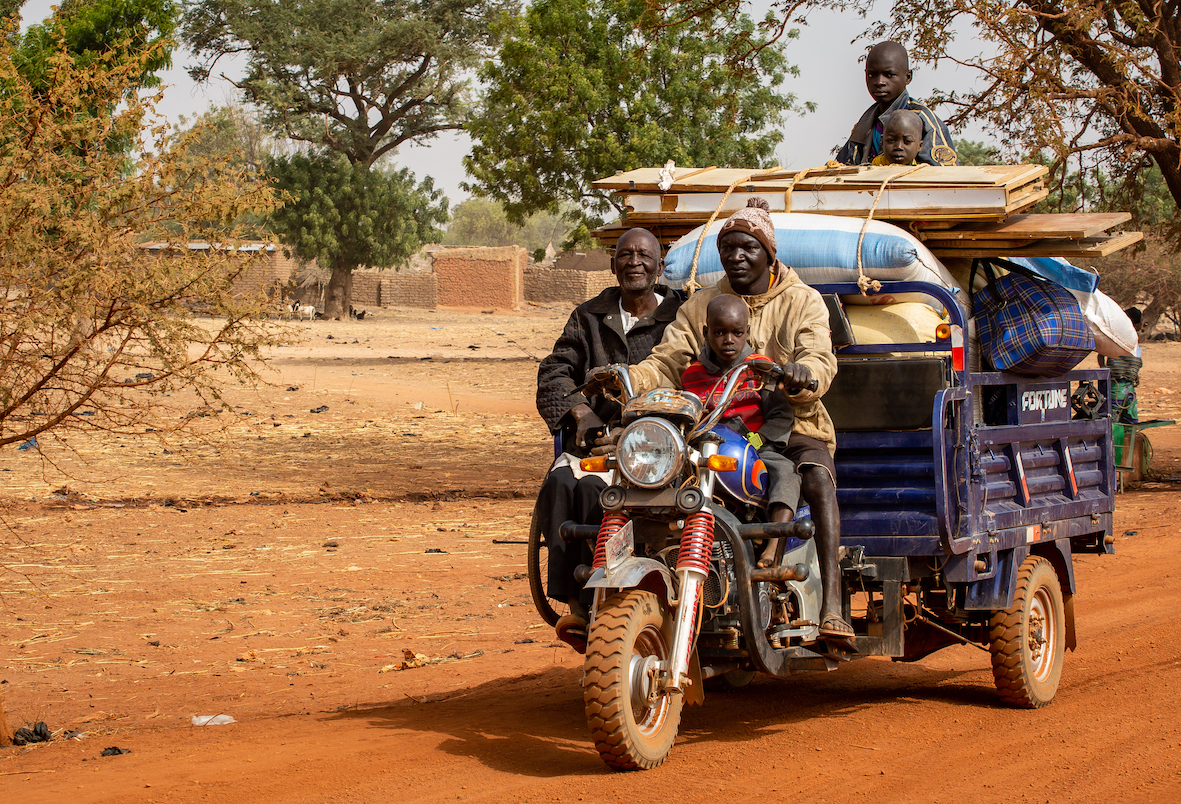 A family fleeing from Barsalogho after a recent attack in the area